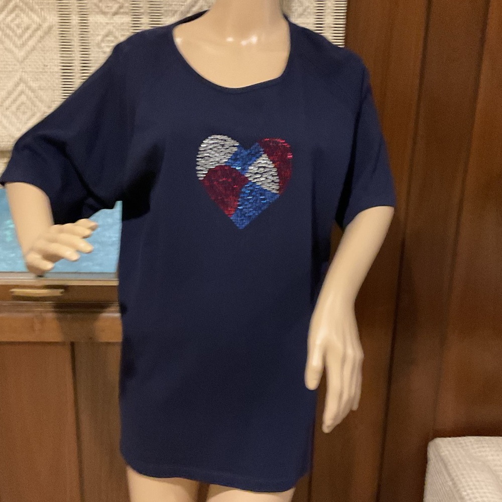Quacker Factory Navy T Shirt Top w/Red,White,Blue Sparkled Heart